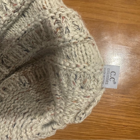 C.C Cream Knit Beanie - Picture 4 of 5